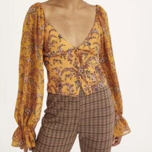 Urban outfitters orange floral long sleeve cropped blouse women Medium